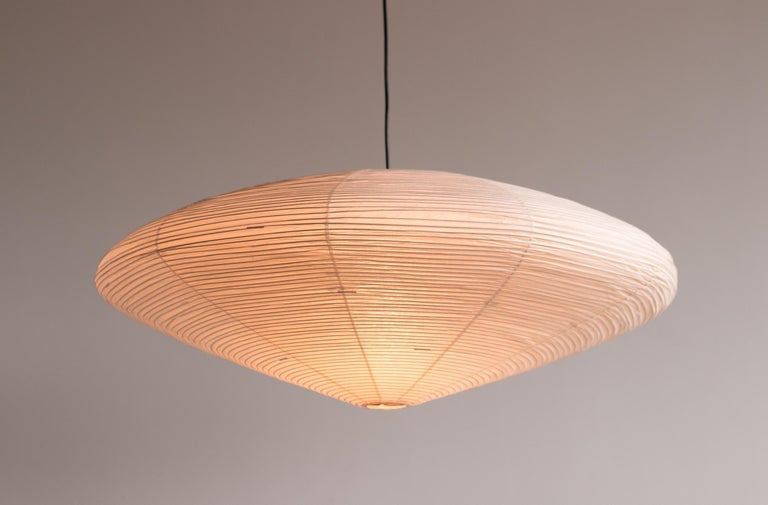 Akari 15a Paper Lantern Lamp - Elegant Japanese Design By Isamu Noguchi - Pendant Lamps