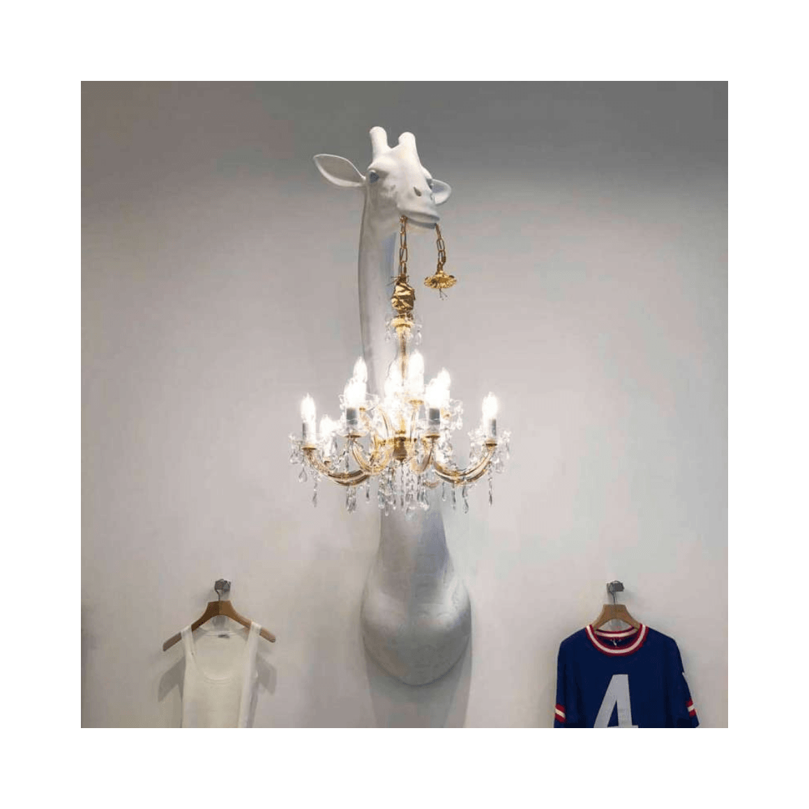 Marie-antoinette Resin Giraffe Wall Lamp | Luxury Sconces For Stores Garage Living Room Office - Modern