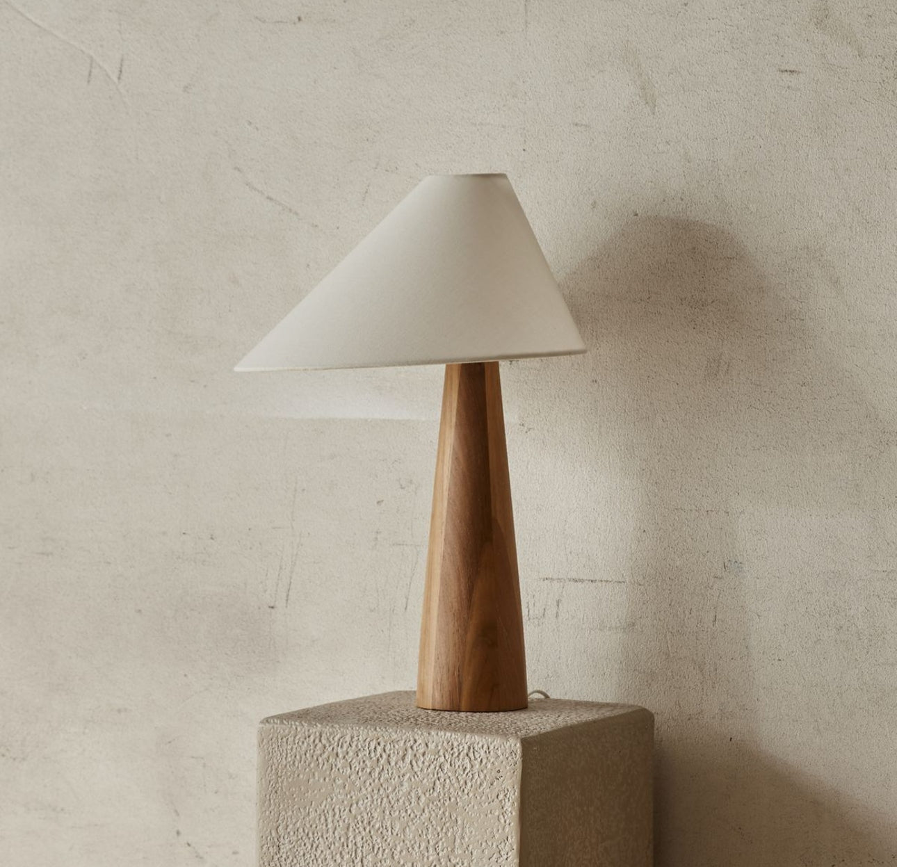 Vintage Solid Wood Table Lamp Japandi Lamps Unique Earth Tones - Minimalist Lamps
